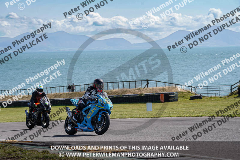 anglesey no limits trackday;anglesey photographs;anglesey trackday photographs;enduro digital images;event digital images;eventdigitalimages;no limits trackdays;peter wileman photography;racing digital images;trac mon;trackday digital images;trackday photos;ty croes
